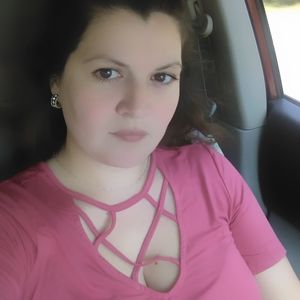 Meet your Posher, Lorena